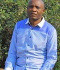 Citas Hombre República Democrática del Congo a Kolwezi : Godefroid, 50 años